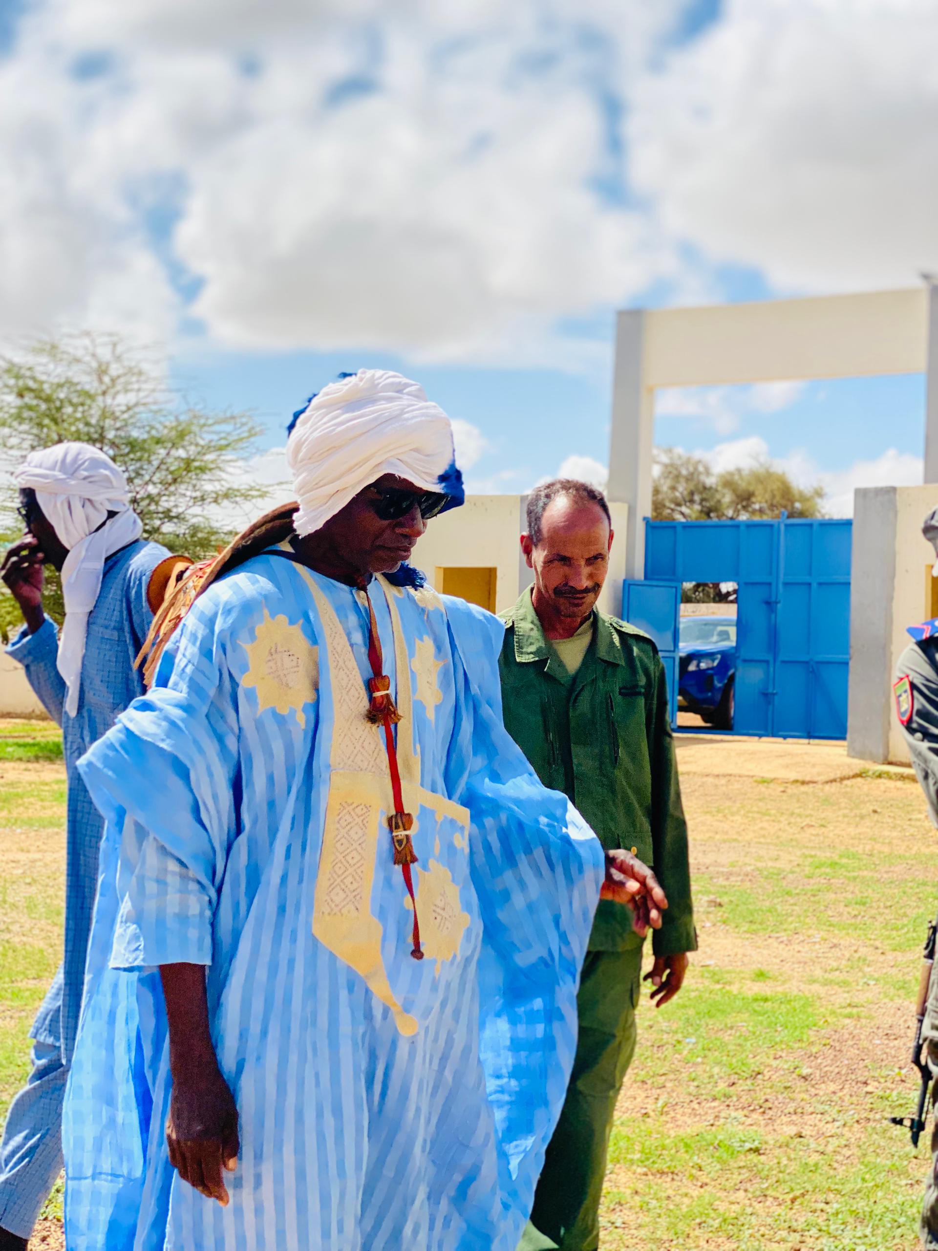 <p>
Cette cérémonie de reboisement a été réalisée le 15 Août 2025 sous la supervision de Monsieur Sidi Md Jedne, Chef d'Arrondissement de Dar El Barka assisté de Monsieur Abeid Id Md Abd, Maire de la Commune de Dar El Barka,du Commissaire de Police,du Commandant de Brigade de la Gendarmerie et du Chef de Centre Technique d'élevage de E.Cham.</p>